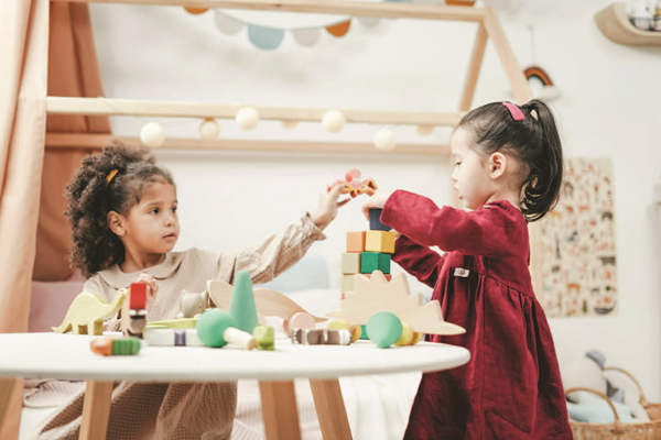 Preschool students playing with blocks